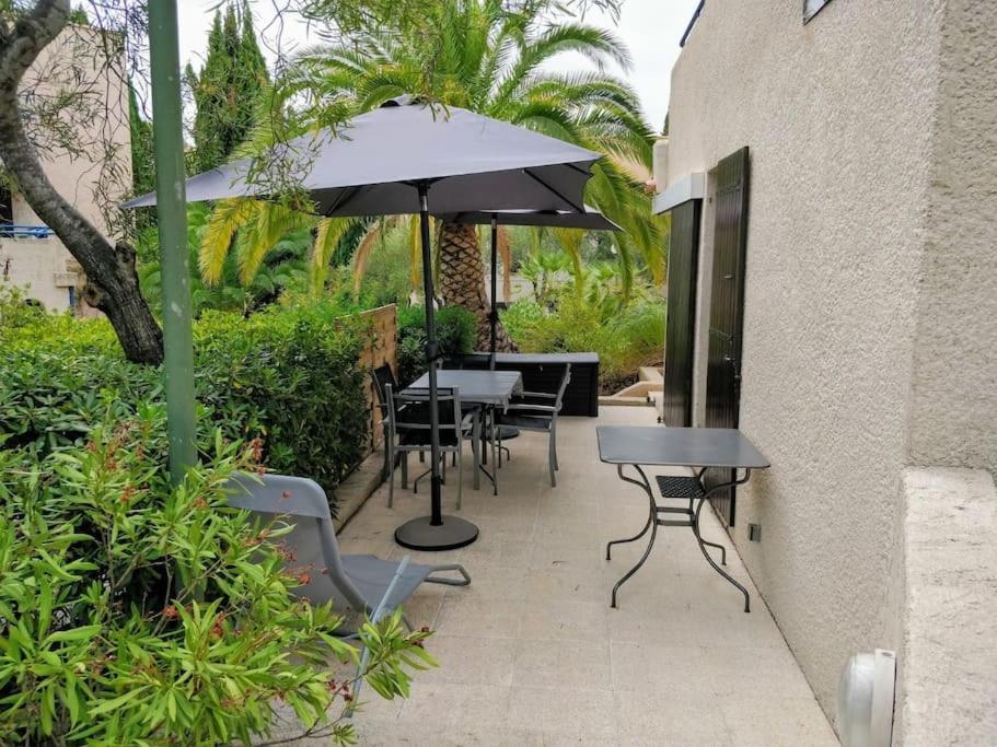 Appartement St Raphael 37m2, Piscine, Wifi, Commerces 5mn A Pieds *